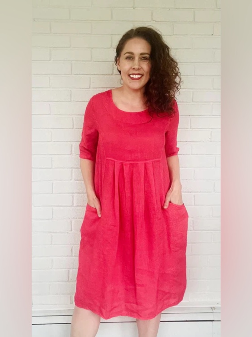 Luca Vanucci 100% Linene Women’s Scoop Neck Pocket Dress in Bright Rose Red
